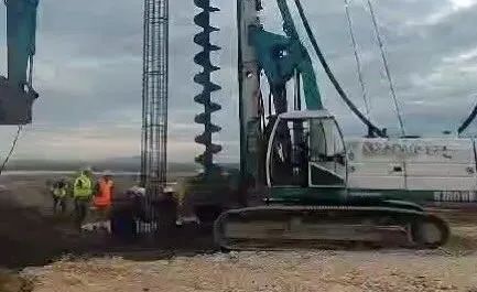 塞尔维亚世博馆建设已开始，桩基工作进行中
