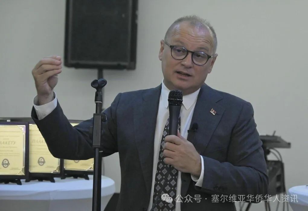 塞尔维亚计划到2024年底在国道上安装113个充电桩，推动电动汽车发展