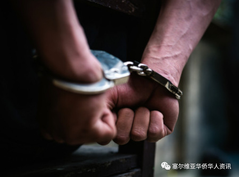 贝城一公交车司机因涉嫌性骚扰未成年人而被捕
