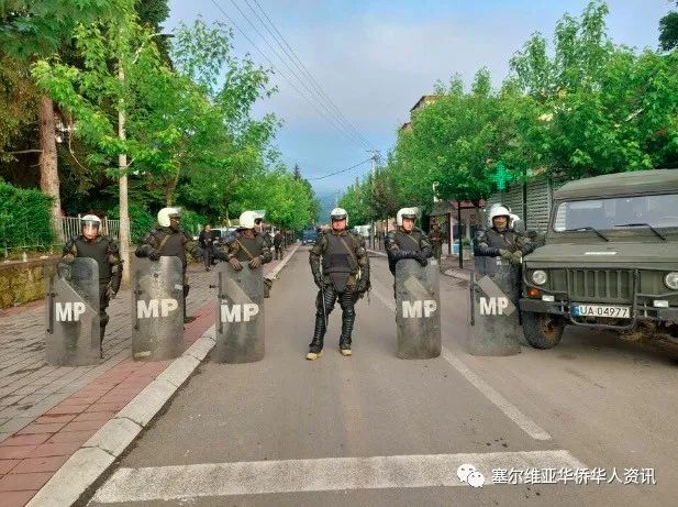 武契奇因科索沃局势将军队战备状态提至最高等级