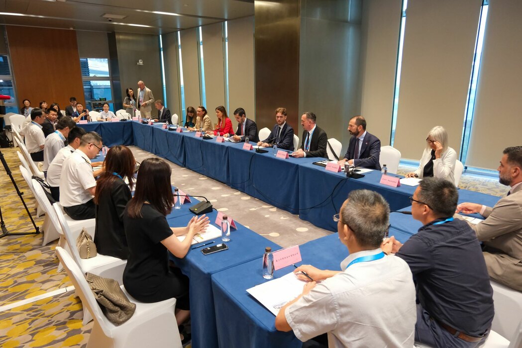 塞尔维亚的Mihajlo Pupin工业园项目洽谈会在中国举行